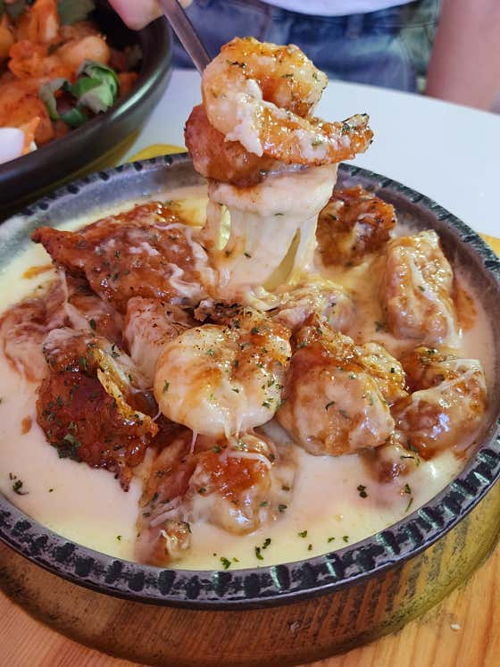 순살치즈퐁닭 메뉴 사진(네이버)