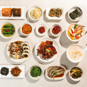 돌게장정식 메뉴 사진(네이버)