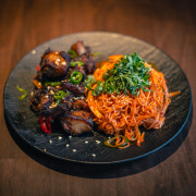 돈꼬리_비빔국수 메뉴 사진(네이버)
