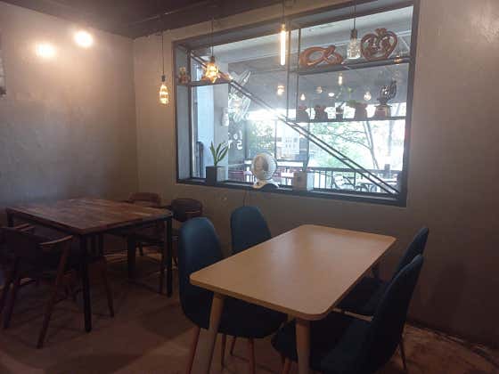 CAFE 공휴일 · 네이버 지도·플레이스 5
