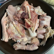 산닭참숯불구이 반마리(1~2인분) 메뉴 사진(네이버)