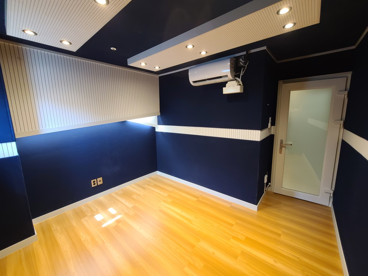 Studio image 3