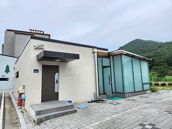 아델캐슬풀빌라 · 네이버 지도·플레이스 9