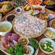 으뜸 한 상 2인 메뉴 사진(네이버)
