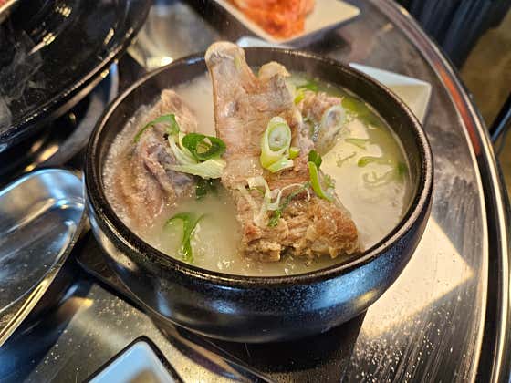 접작뼈국(추가 시) 메뉴 사진(네이버)