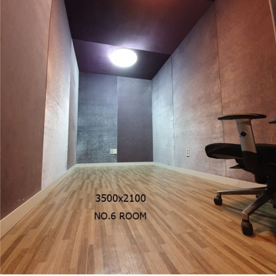 Studio image 2