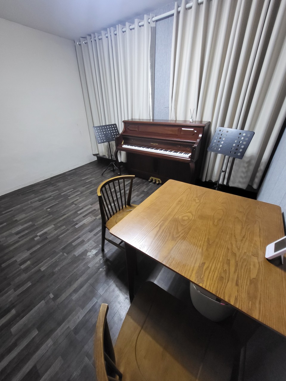 Studio image 4