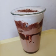 초코크림라떼 메뉴 사진(네이버)