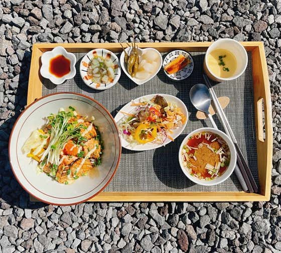연어아부리덮밥 메뉴 사진(네이버)