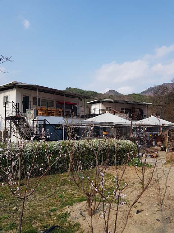 2층펜션(6인기준)*1인추가 만원 메뉴 사진(네이버)