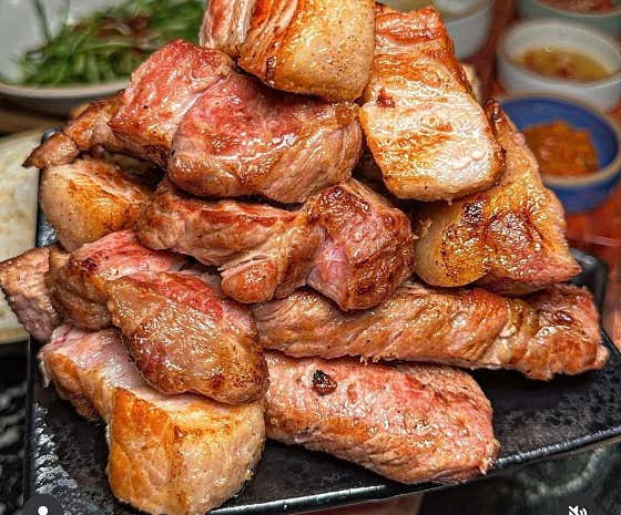 360시간 숙성 목살 메뉴 사진(네이버)