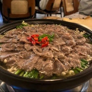 아롱사태전골 메뉴 사진(네이버)