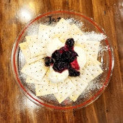 리코타치즈 블루베리크래커 메뉴 사진(네이버)