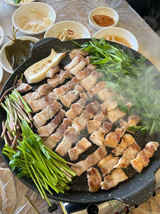 봄정거장 한재미나리삼겹살