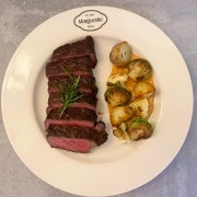 Hanwoo 1+ Steak 200g 메뉴 사진(네이버)