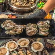 가리비한판+조개+완도활전복( 중) 메뉴 사진(네이버)