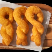 찹쌀꽈배기 1개 메뉴 사진(네이버)