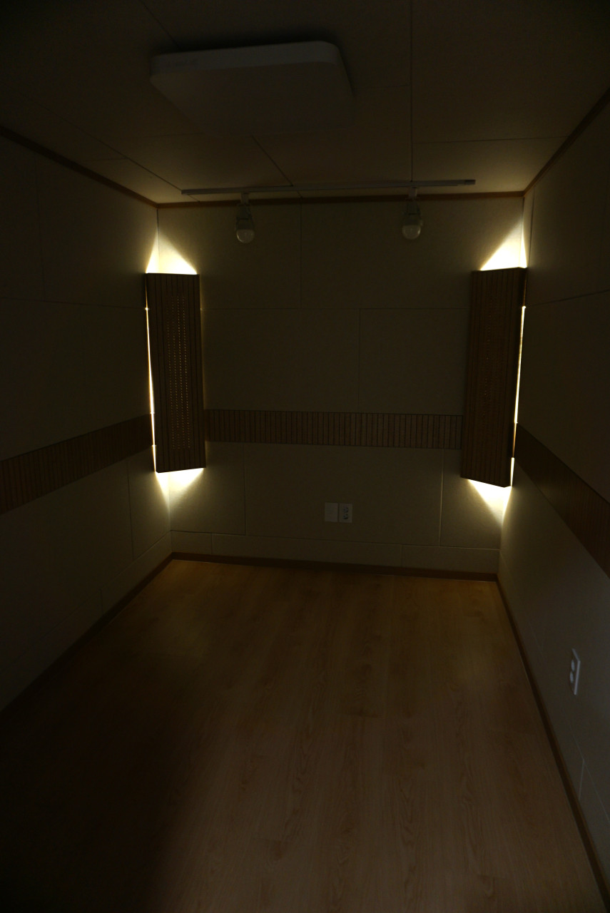 Studio image 4