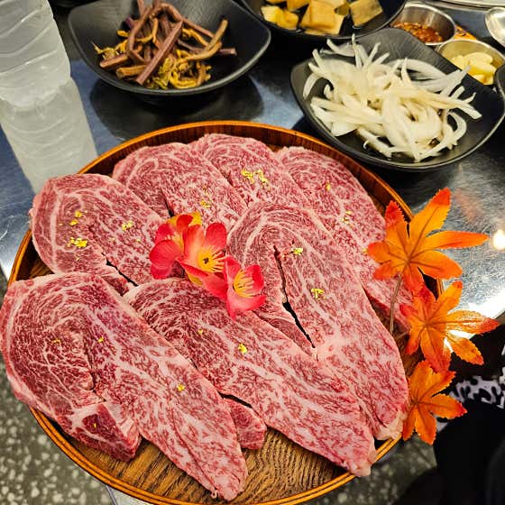 눈꽃한우 본점 · 네이버 지도·플레이스 9