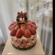 딸기 케이크 메뉴 사진(네이버)