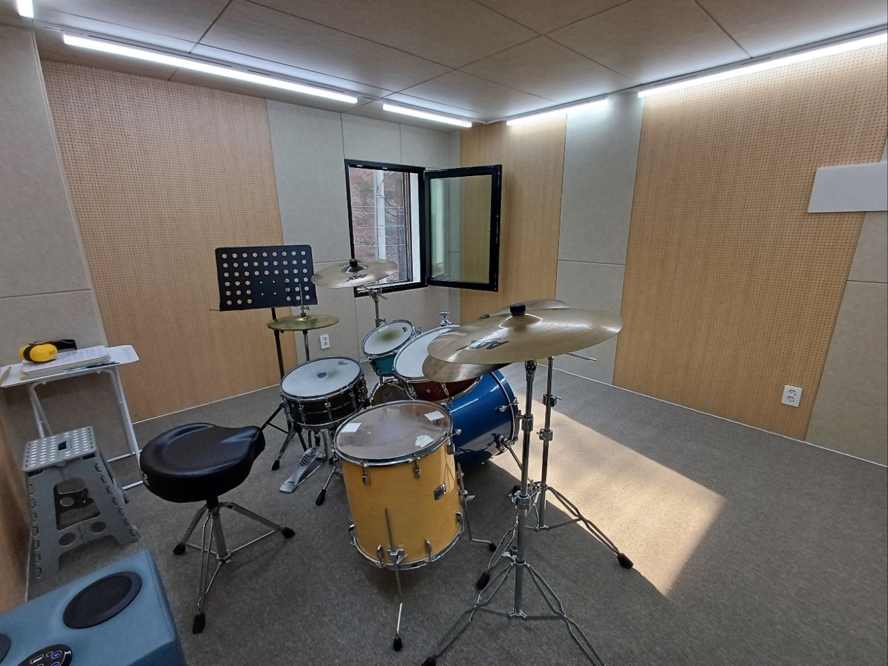 Studio image 2