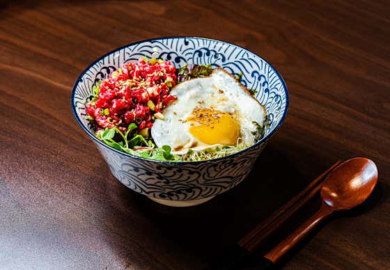 육회비빔밥 메뉴 사진(네이버)