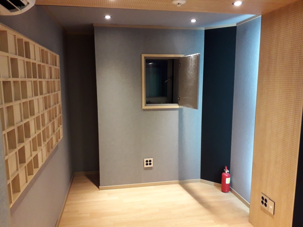 Studio image 5
