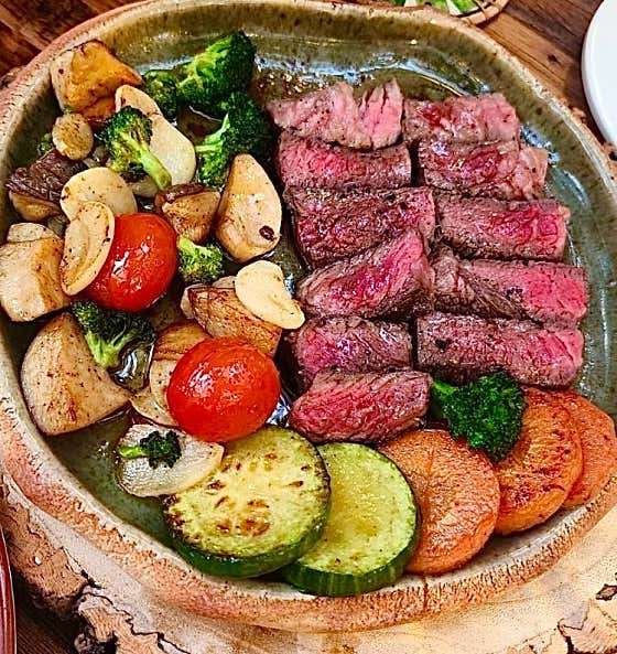 살치살스테이크 메뉴 사진(네이버)