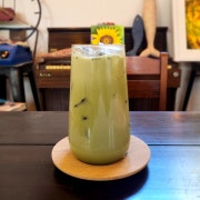 녹차라떼 메뉴 사진(네이버)