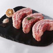 숙성생삼겹살 세트(540g) 메뉴 사진(네이버)