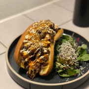 비프 치즈 샌드위치 메뉴 사진(네이버)