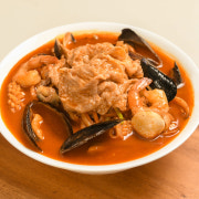 차돌 알곤이 짬뽕탕 메뉴 사진(네이버)