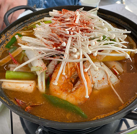 명품꽃게탕 (2인/3인/4인) 메뉴 사진(네이버)