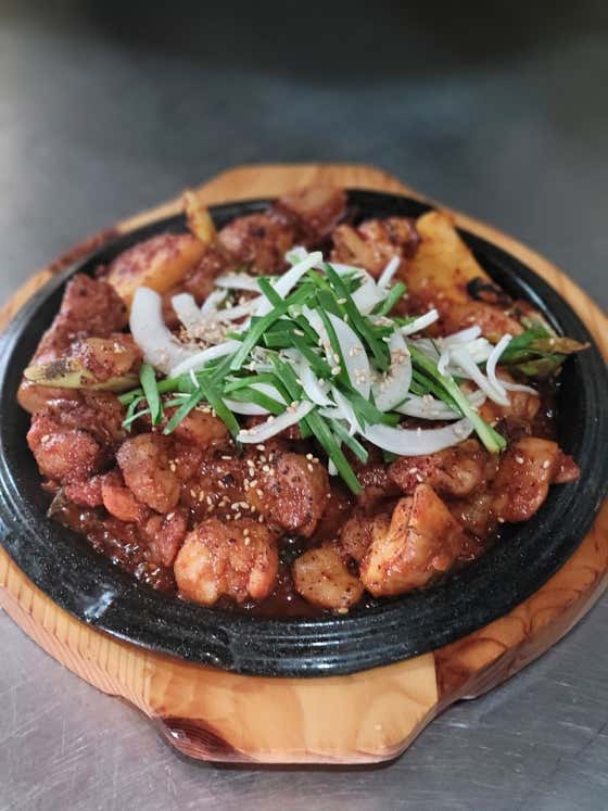 닭불고기 큰판(3~4인용) 1300g 메뉴 사진(네이버)