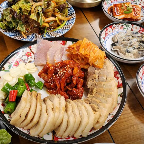 미식가 이모카세 상무본점 단체룸 저녁 한식 · 네이버 지도·플레이스 4