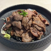 이베리코(베요타) 꽃목살 숯불구이 메뉴 사진(네이버)