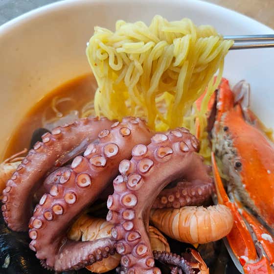 몰마농 그대와함께 해물라면 성산본점 · 네이버 지도·플레이스 2