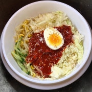 비빔냉면 메뉴 사진(네이버)