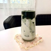쑥라떼 메뉴 사진(네이버)