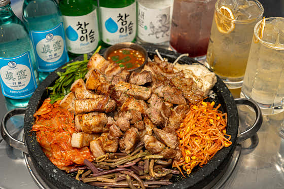 심야모듬한판 中 600g 메뉴 사진(네이버)