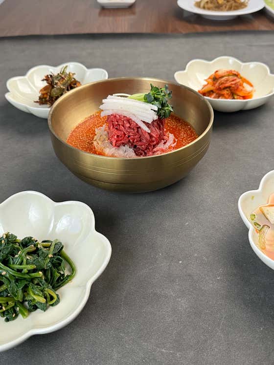 한우 육회물회 메뉴 사진(네이버)