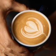 Latte/Flat white 메뉴 사진(네이버)