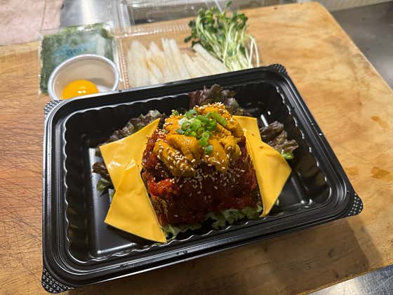 우니(성게알)육회(200g) 메뉴 사진(네이버)