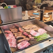 YBD(금돼지) 한판 900g 메뉴 사진(네이버)