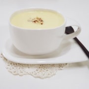 고구마라떼(Ice/Hot) 메뉴 사진(네이버)
