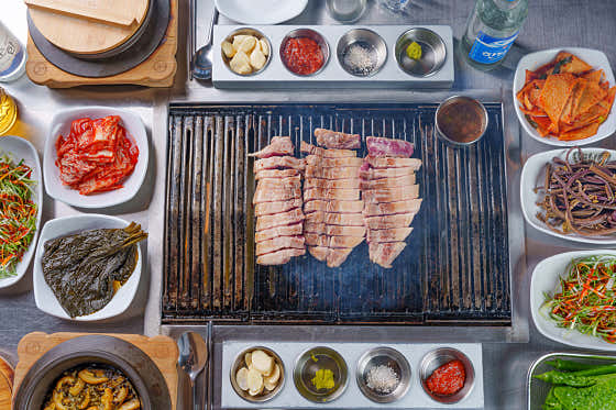 전복돌솥밥2인세트 메뉴 사진(네이버)