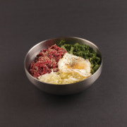 점심특선 육회비빔밥 메뉴 사진(네이버)