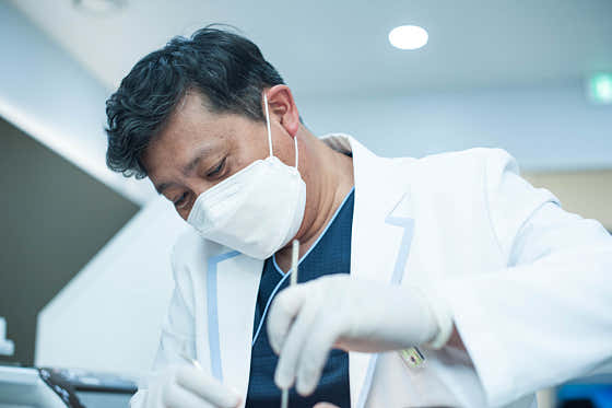 덴하우스구강악안면외과치과의원