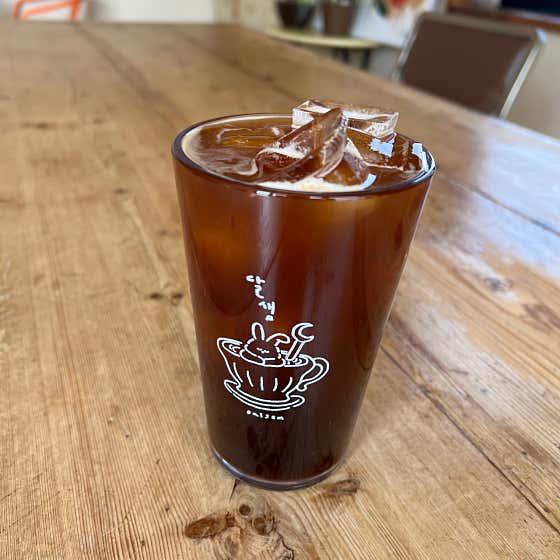아메리카노(Iced) 메뉴 사진(네이버)