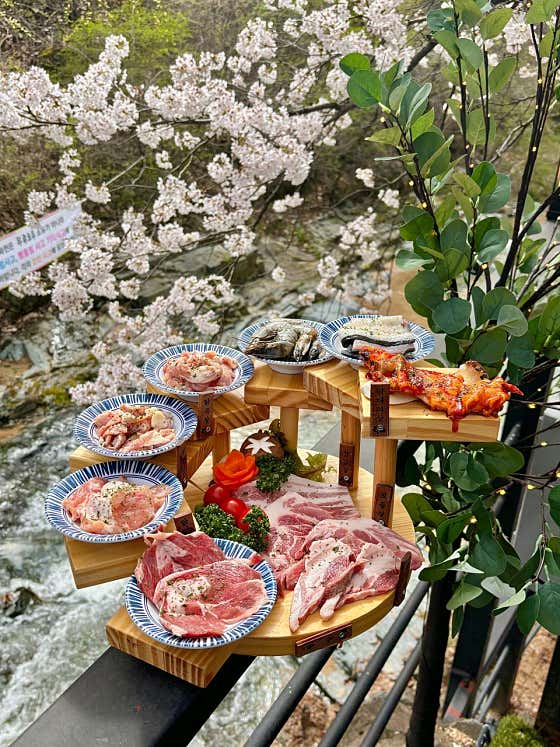 육해공스페셜 1.2kg(4인) 메뉴 사진(네이버)